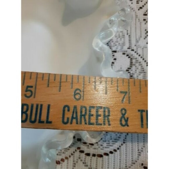 VINTAGE FENTON SILVER CREST MILK GLASS RUFFLE EDGE 8” BONBON Candy DISH - Picture 6 of 8